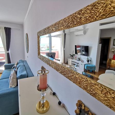 Lara Apartamento Makarska Exterior foto