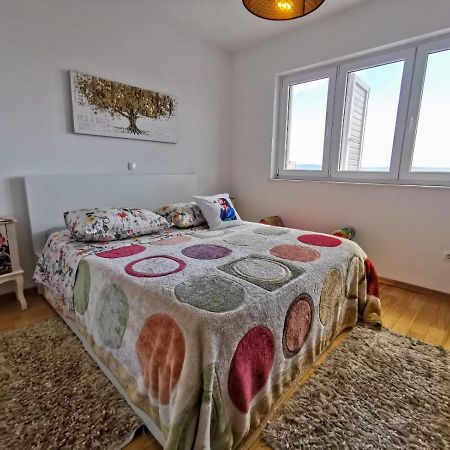 Lara Apartamento Makarska Exterior foto