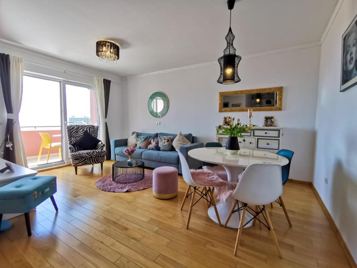 Lara Apartamento Makarska Exterior foto