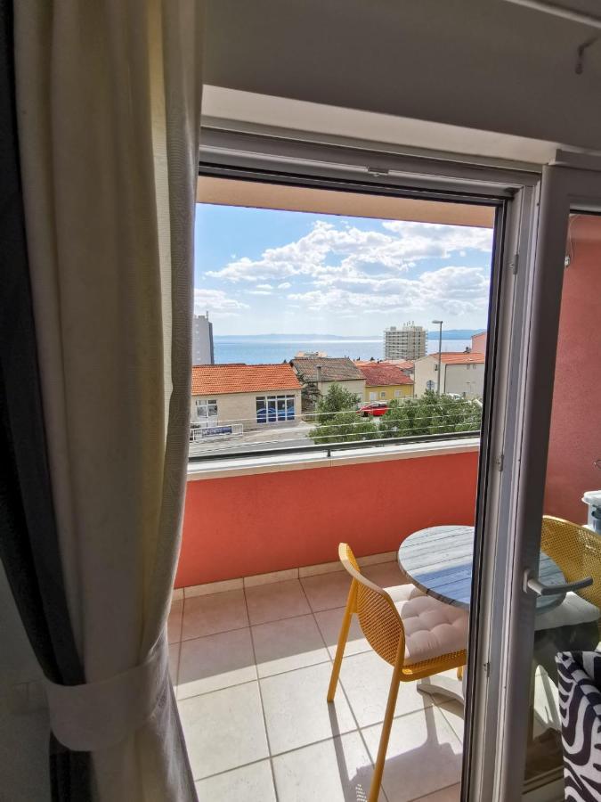 Lara Apartamento Makarska Exterior foto